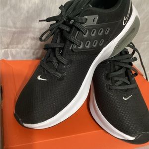 Women Nike Air Max Bella TR 4